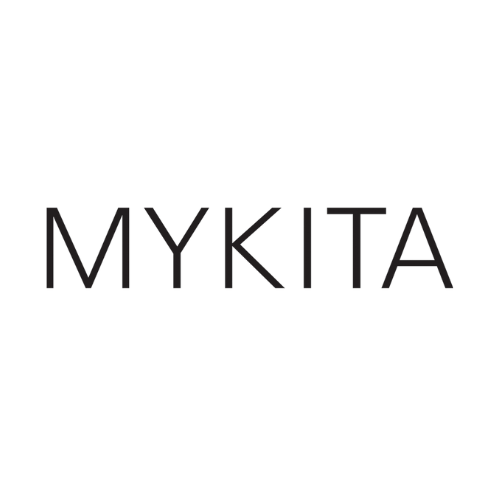 לוגו של מותג משקפיים יוקרתי בשם MYKITA, המייצר מסגרות אופנתיות ואיכותיות.